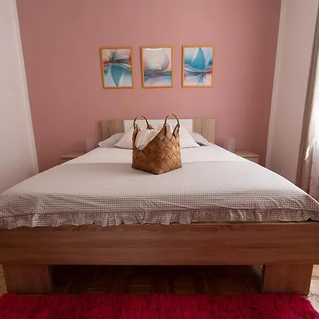 Maksan Apartament